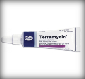مرهم TERRAMYCIN تيراميسين لعلاج إصابات العين