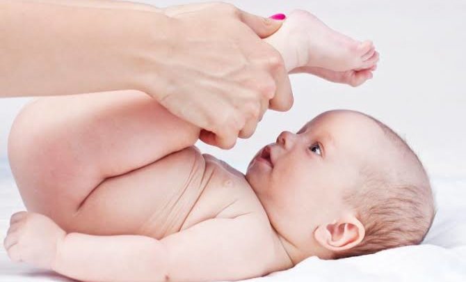 الإمساك عند الرضع