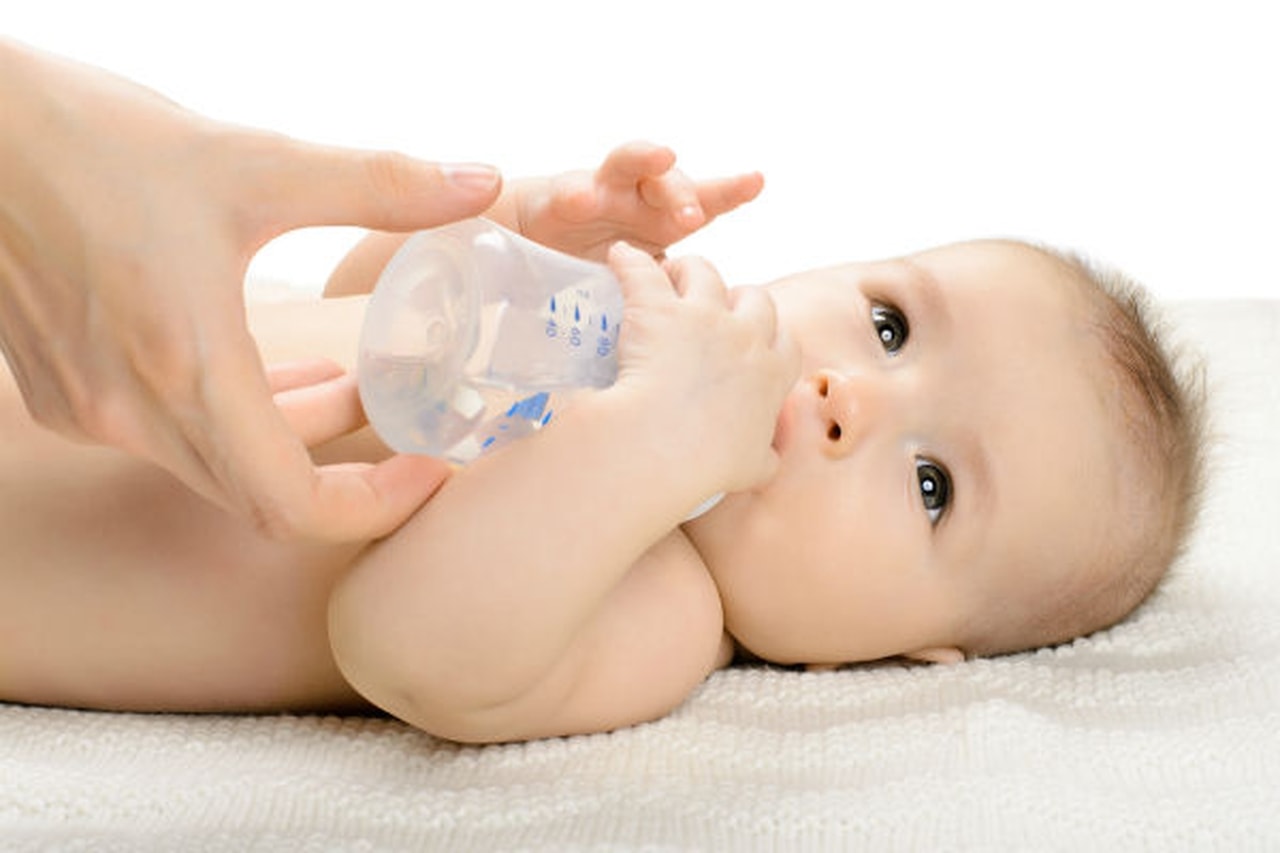 الماء علاج الإسهال لرضع