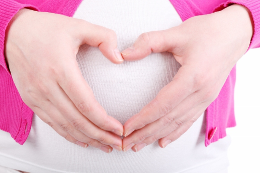 أسباب طبيعية وعادية لوجع البطن للحامل