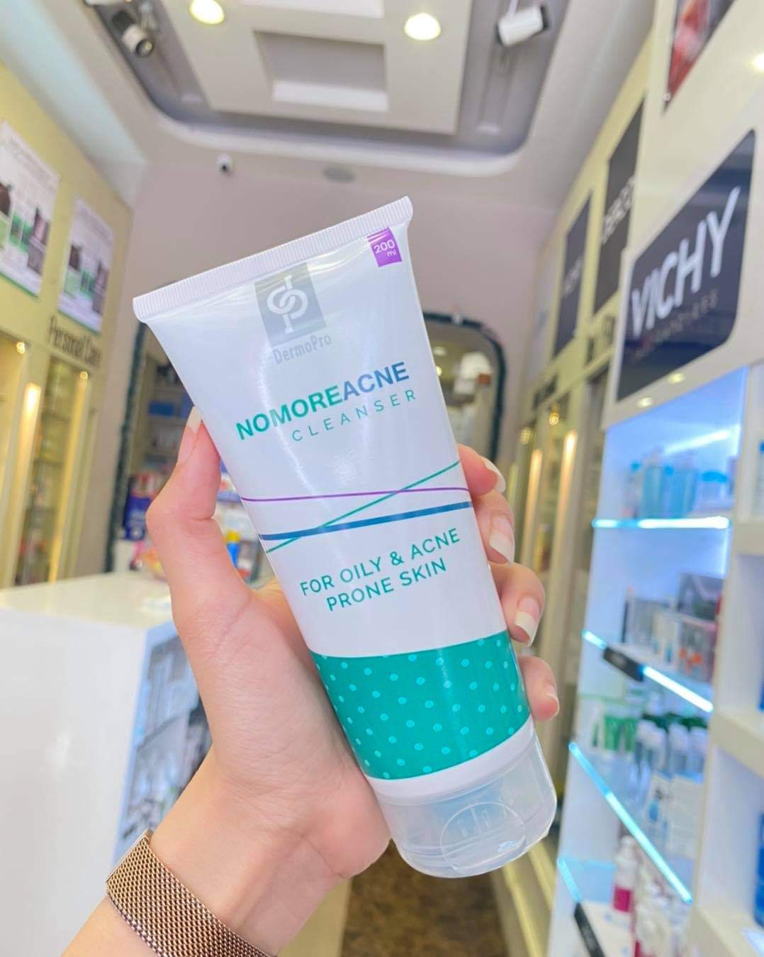 NO MORE ACNE SKIN CLEANSER 250 ML لـ علاج حب الشباب