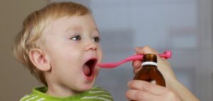 شراب لـ التخلص من أعراض الزكام عند الأطفال وخفض درجة الحرارة