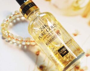 أنواع الـ Gold Serum المختلفة لـ تغذية وترطيب البشرة وتجديد الخلايا وإصلاح العيوب